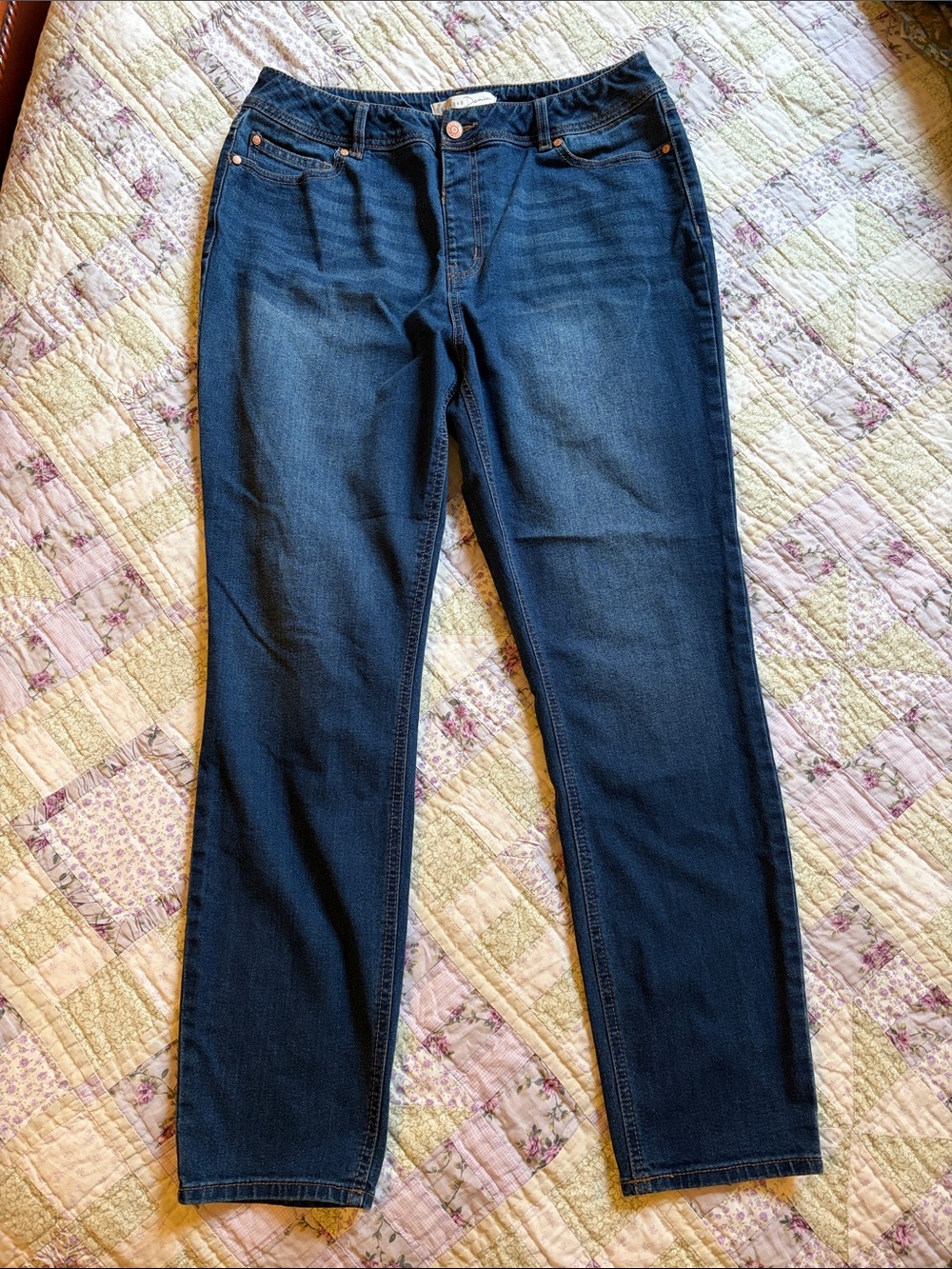 EST 1946 Dark Wash High Rise Straight Leg Jeans Size 14